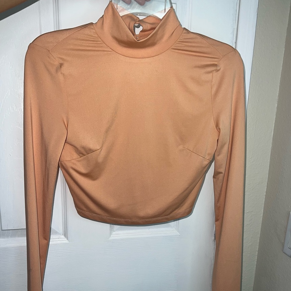 Shein long sleeve with open back never worn